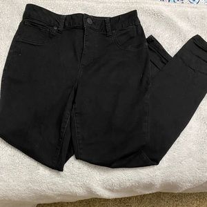 Black High Rise Jeggings